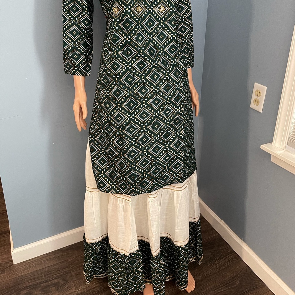 Indianoutfits - Picture 2 of 4